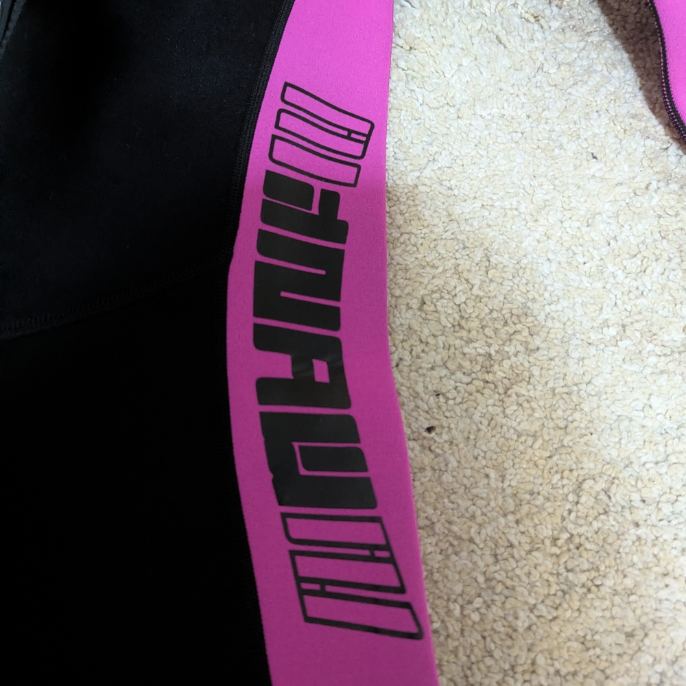 Women's Black and Pink Full-Body Wetsuit - Picture 5 of 7